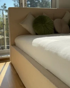 Letto contenitore Bouclé MOISSAC 180 x 200 cm Beige