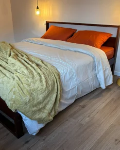 Letto Legno di pino GIULIA 160 x 200 cm Marrone scuro