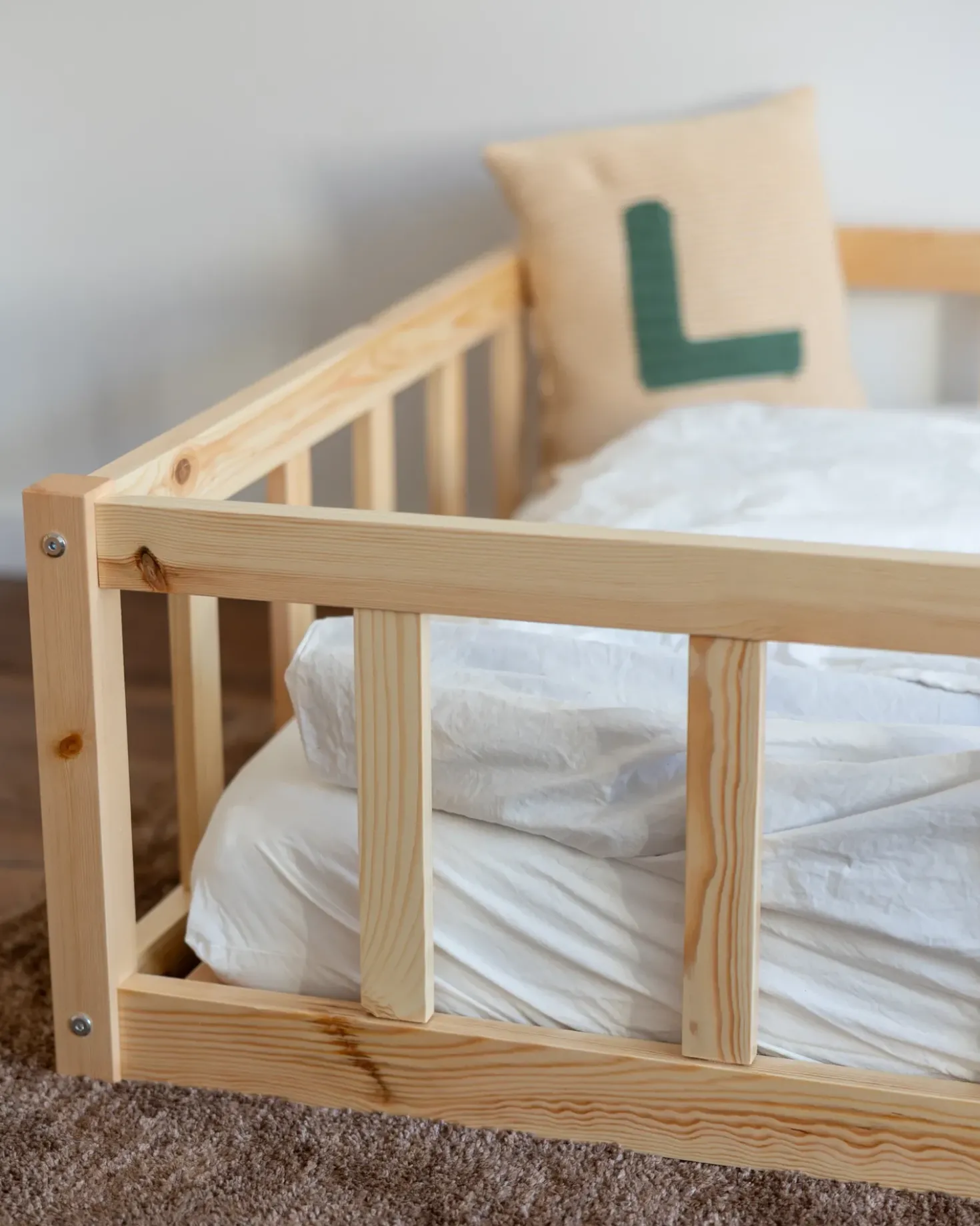 Letto per bambini Legno di pino MEYMAC 90 x 200 cm Marrone chiaro