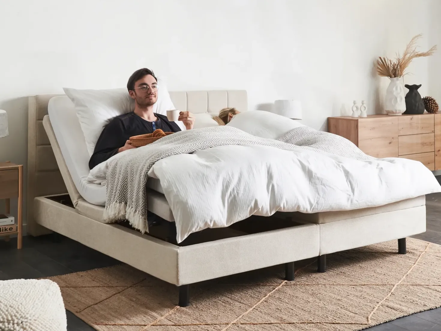 Letto regolabile Tessuto DUKE 180 x 200 cm Beige chiaro