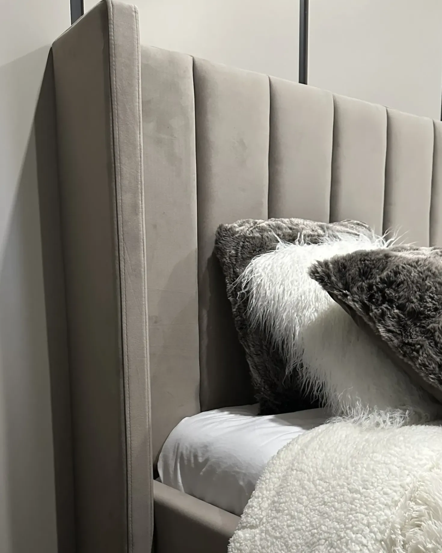 Letto Velluto VILLETTE 180 x 200 cm Tortora