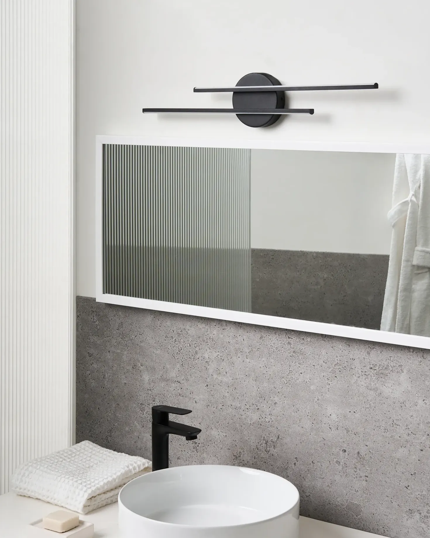 Luce LED per quadri e specchi TOUQUES Metallo Nero