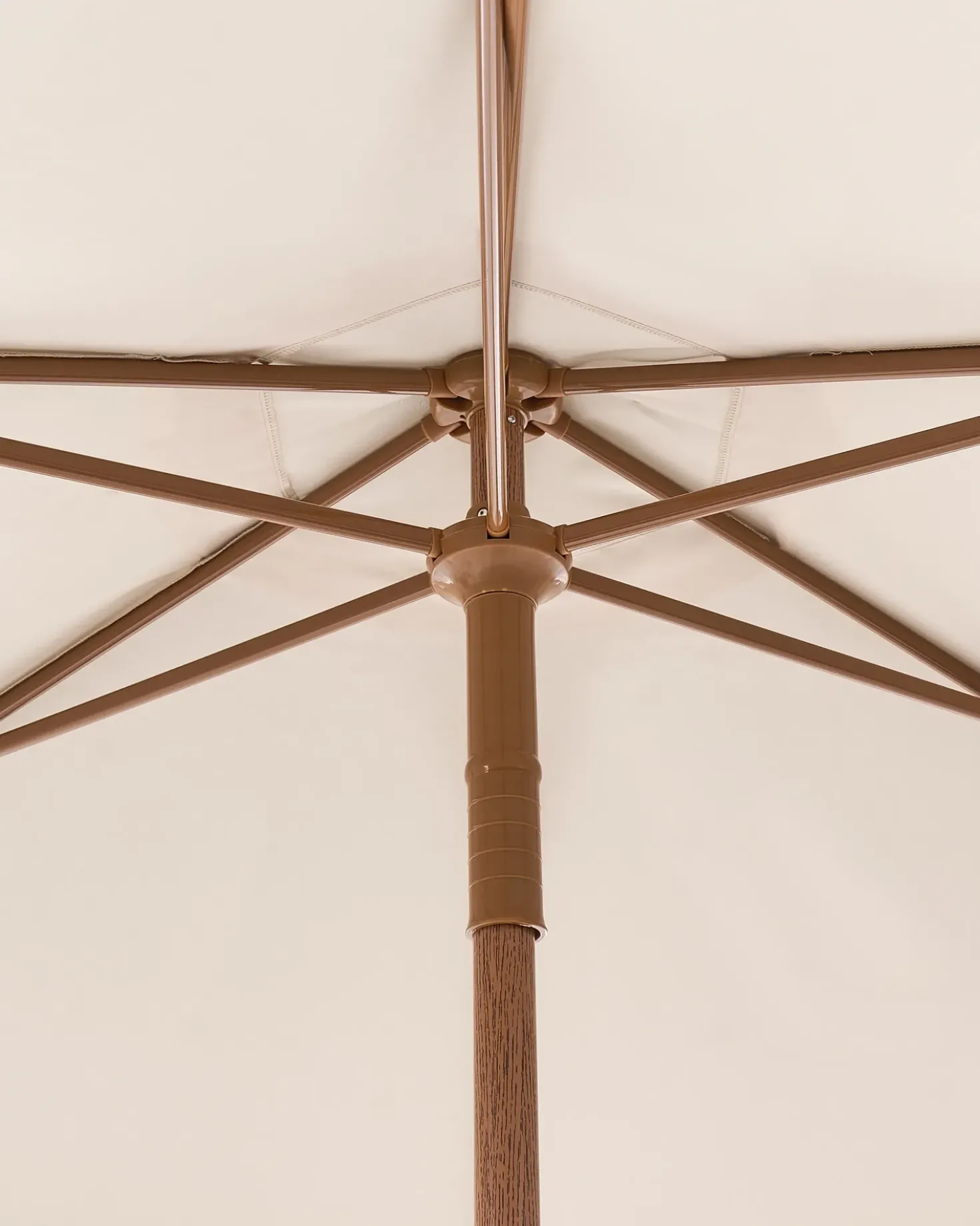 Ombrellone da esterno 258 cm MURASA Beige
