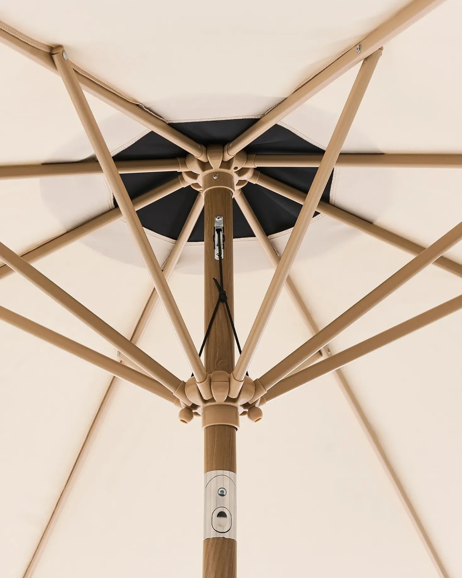 Ombrellone da esterno 270 cm ISOLOTTO Beige