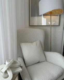 Poltrona a dondolo ANASET Bouclé Beige chiaro