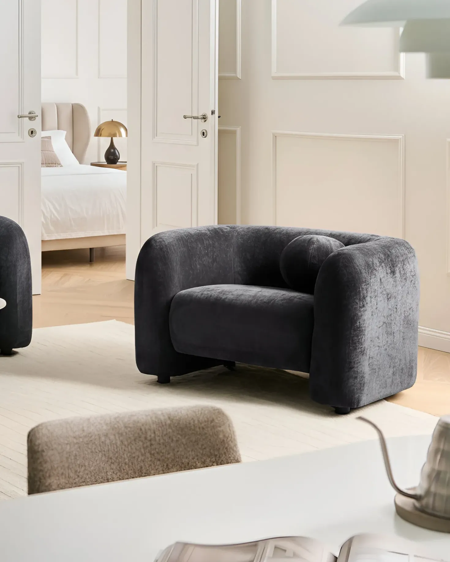 Poltrona LEIREN Ciniglia Nero