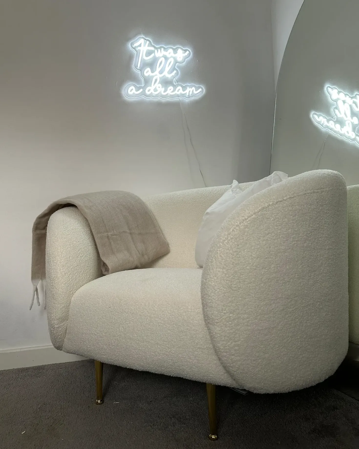 Poltrona LOEN Bouclé Bianco