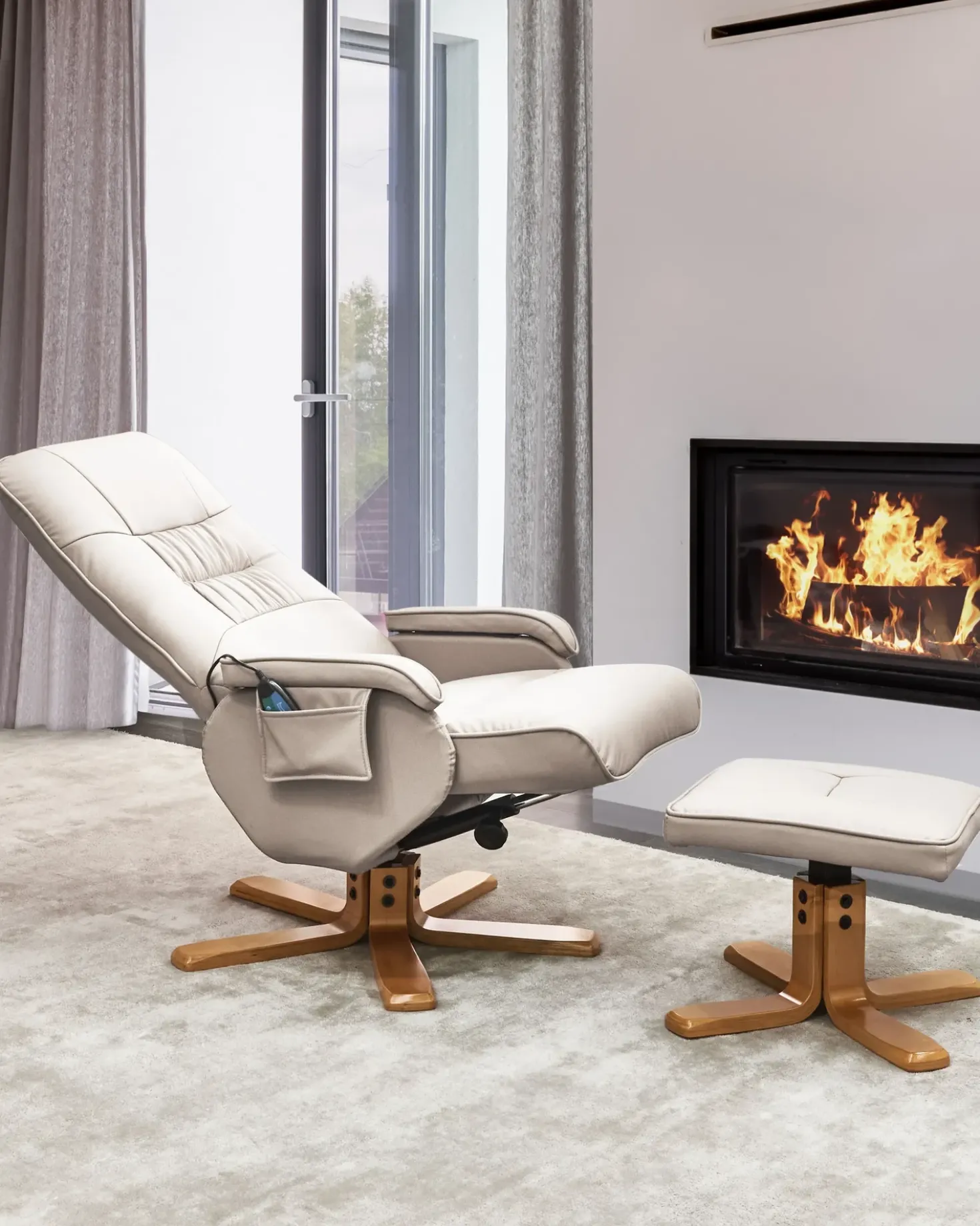 Poltrona massaggiante RELAXPRO con poggiapiedi Pelle sintetica Beige chiaro