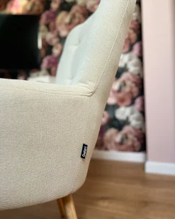 Poltrona Wingback VEJLE con poggiapiedi Tessuto Beige chiaro