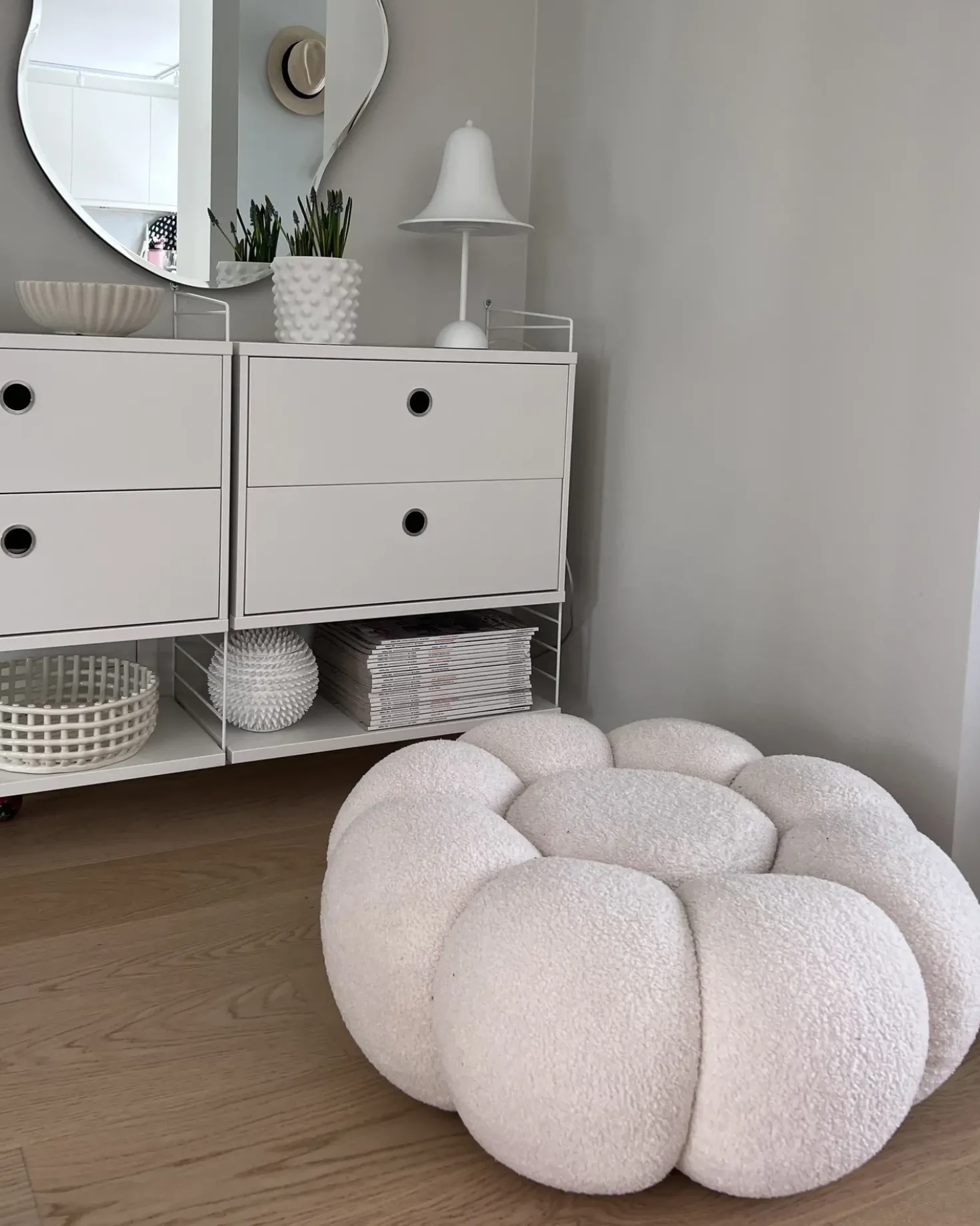 Pouf BEAUFORT Bouclé Bianco sporco