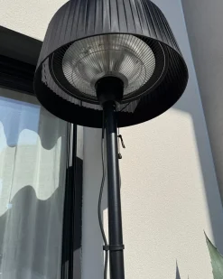 Riscaldatore a infrarossi da patio a piantana VARAZZE 1500 W Nero