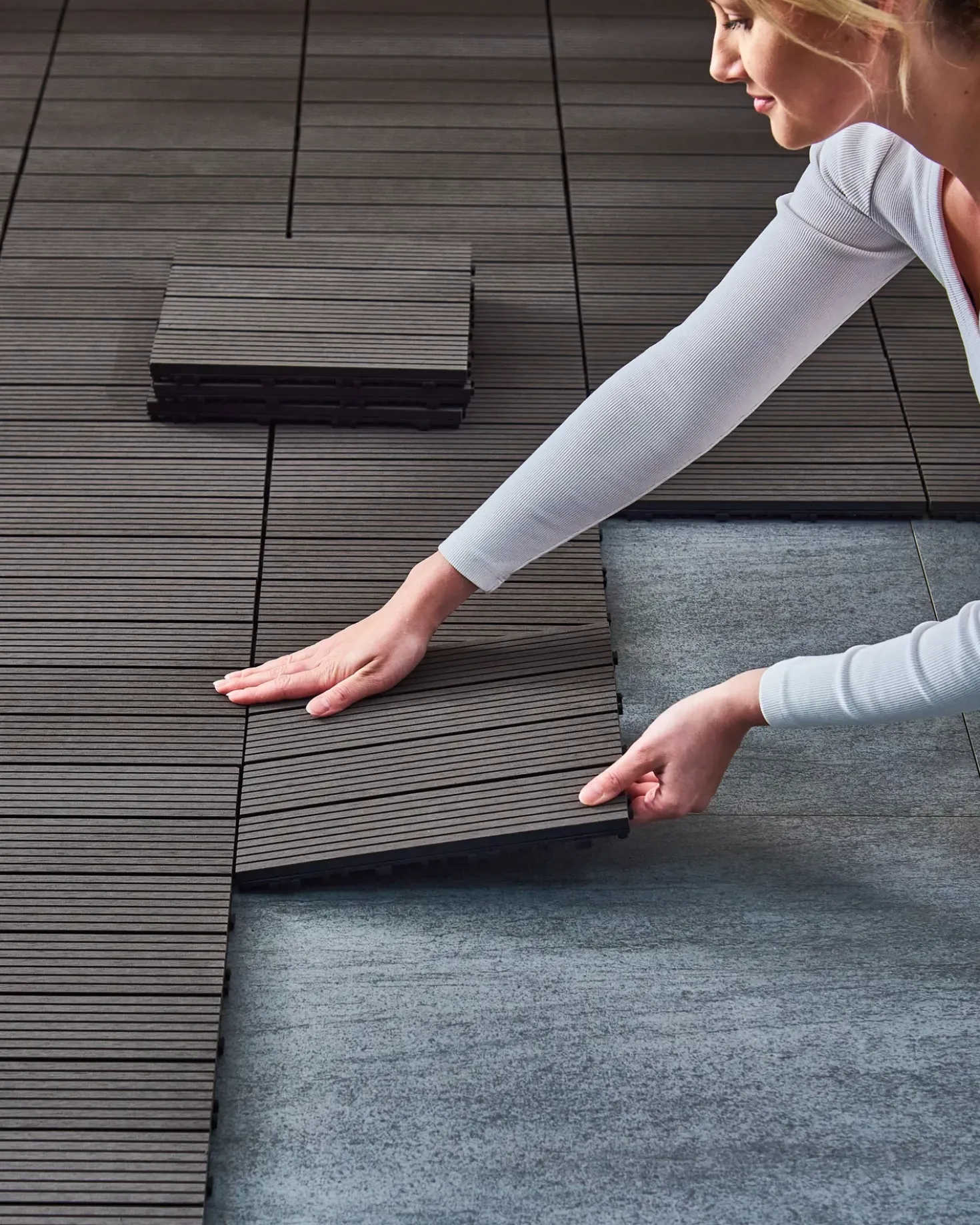 Rivestimenti e piastrelle da esterno ATELETA Composito legno-plastica (WPC) Grigio grafite