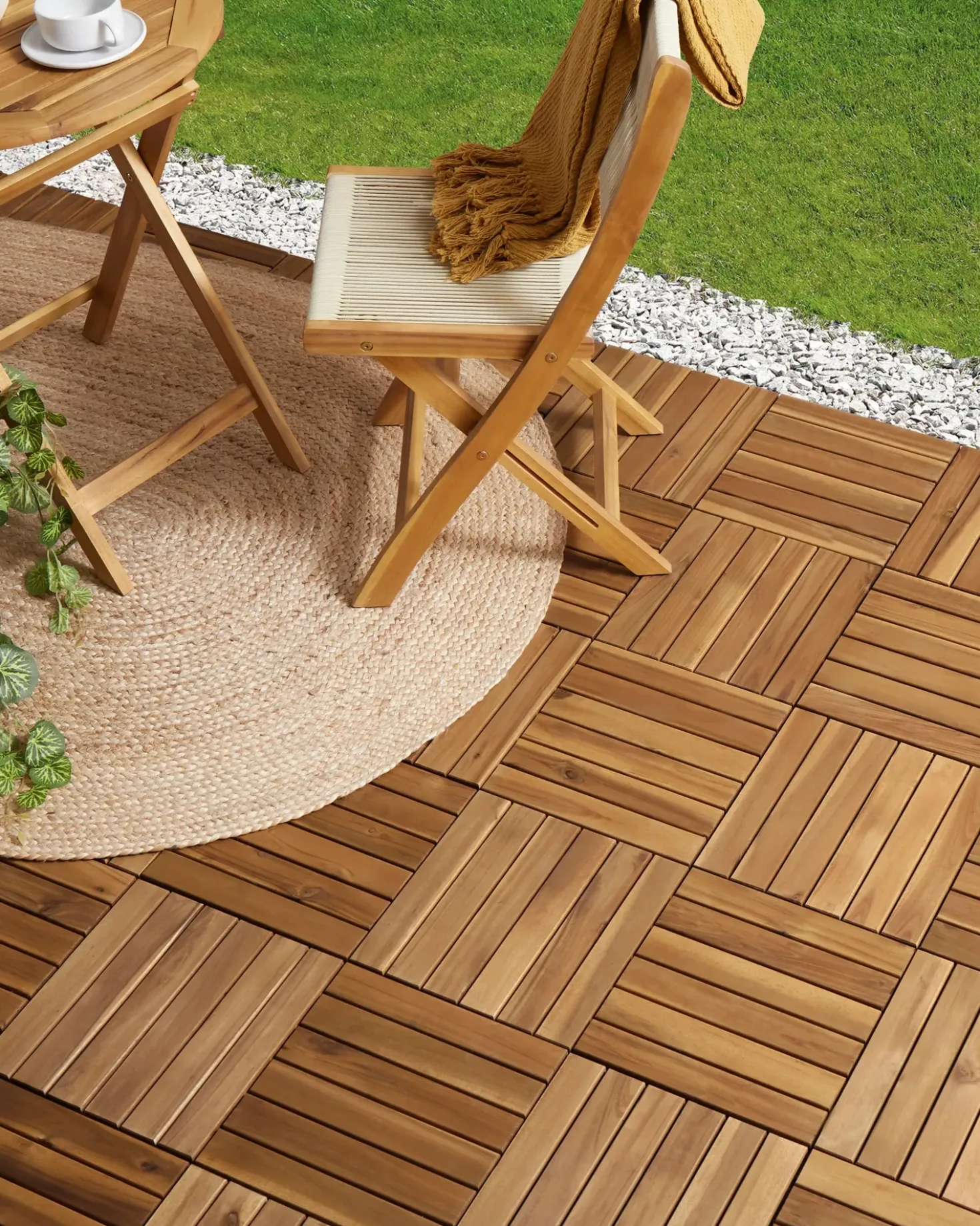 Rivestimenti e piastrelle da esterno ACCETTURA Legno di acacia certificato Naturale
