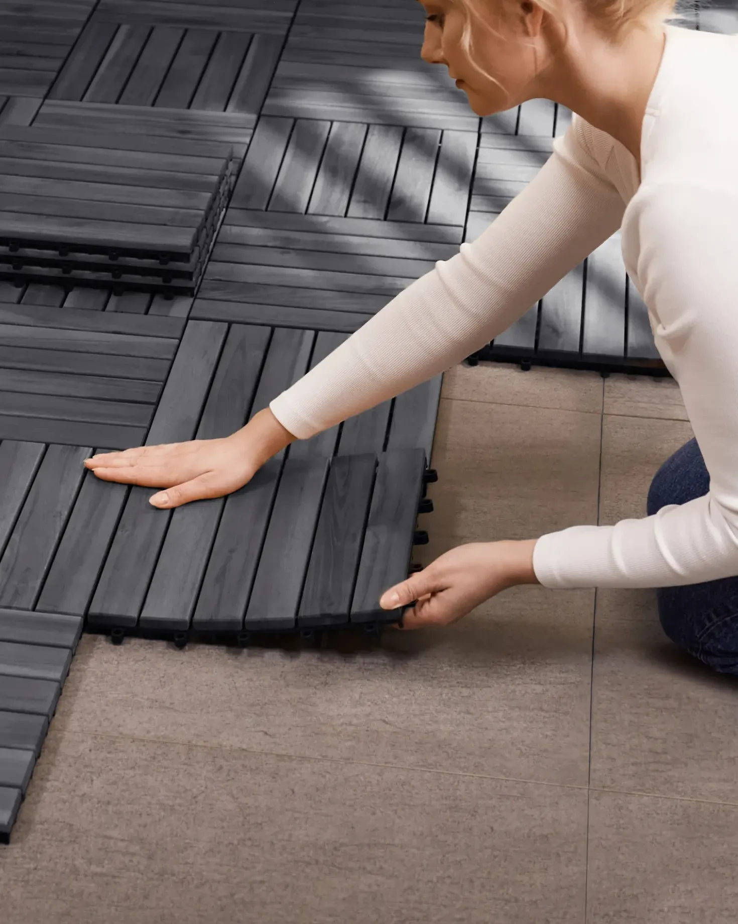 Rivestimenti e piastrelle da esterno ACCETTURA Legno di acacia certificato Grigio