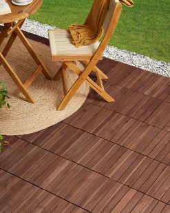 Rivestimenti e piastrelle da esterno ACCETTURA Legno di acacia certificato Marrone