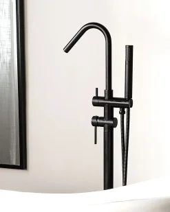 Rubinetteria per vasca da bagno freestanding VICTORIA Nero