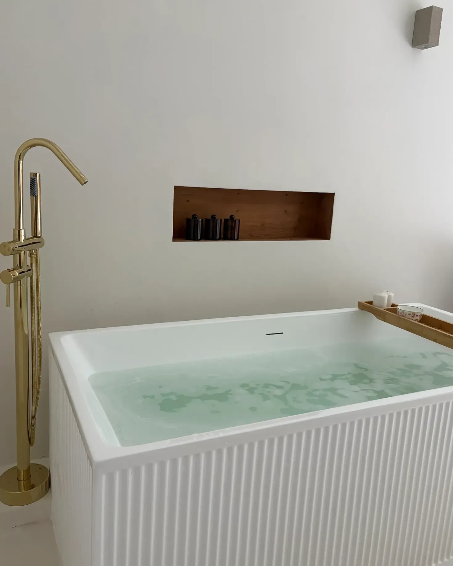 Rubinetteria per vasca da bagno freestanding VICTORIA Oro