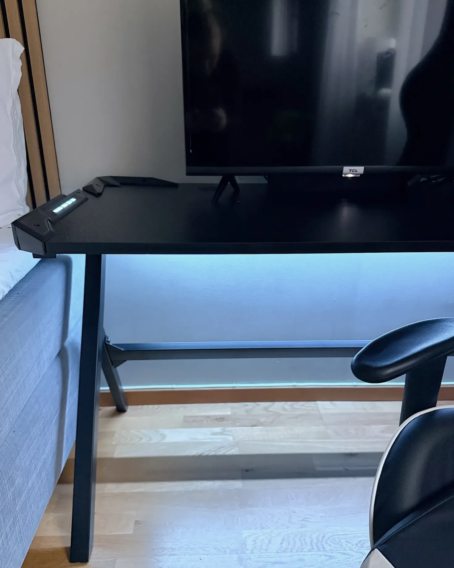 Scrivania da gaming DANVERS Nero 120 cm 60 cm LED RGB