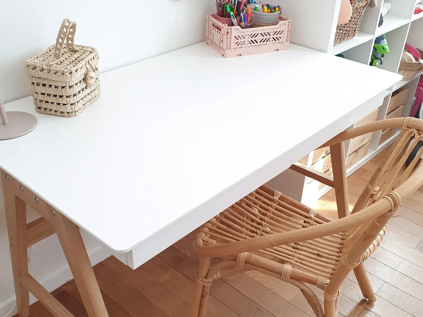 Scrivania SHESLAY Bianco 120 cm 70 cm con Cassetti