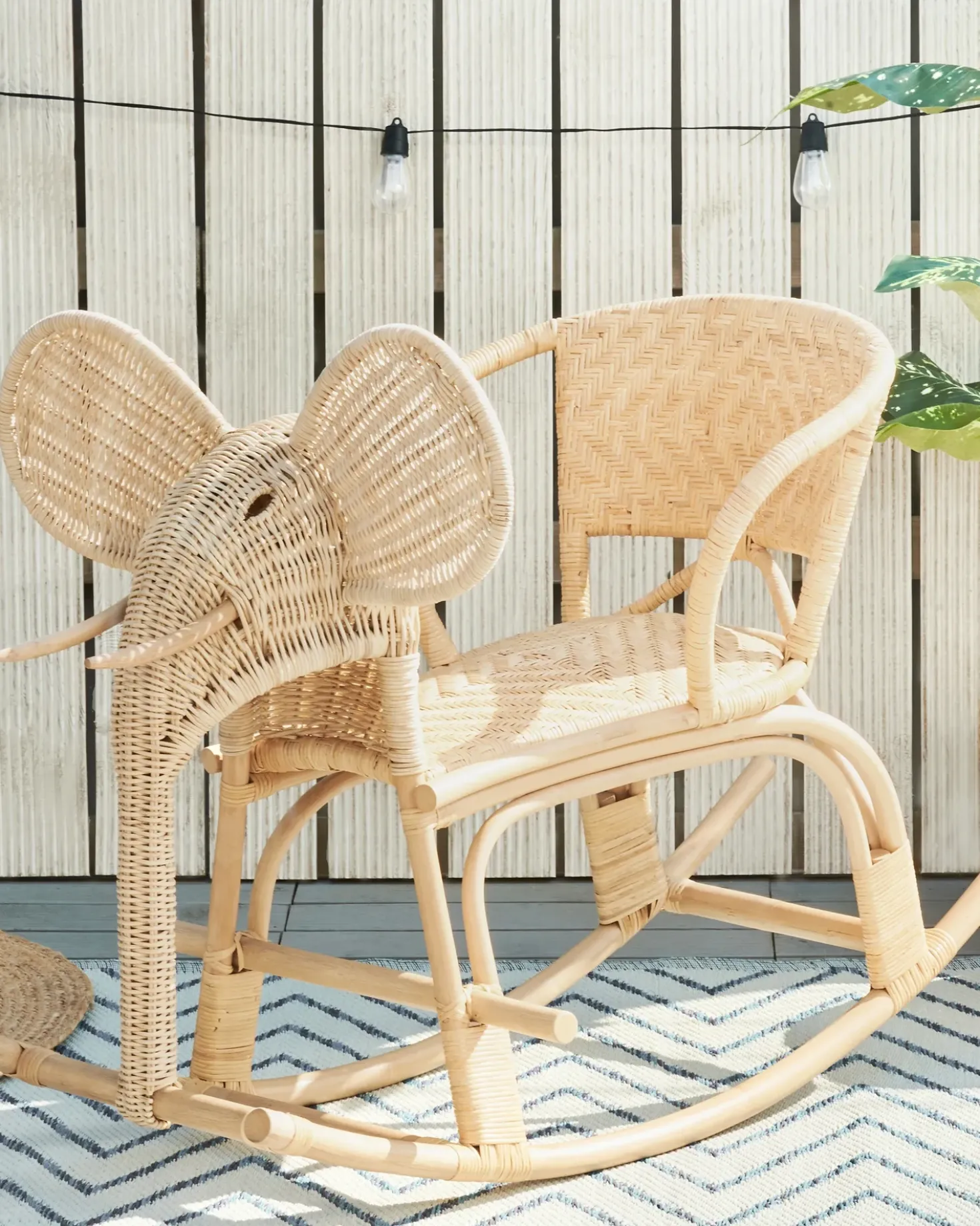 Sedia a dondolo per bambini Elefante AMPOLLINO Rattan Naturale