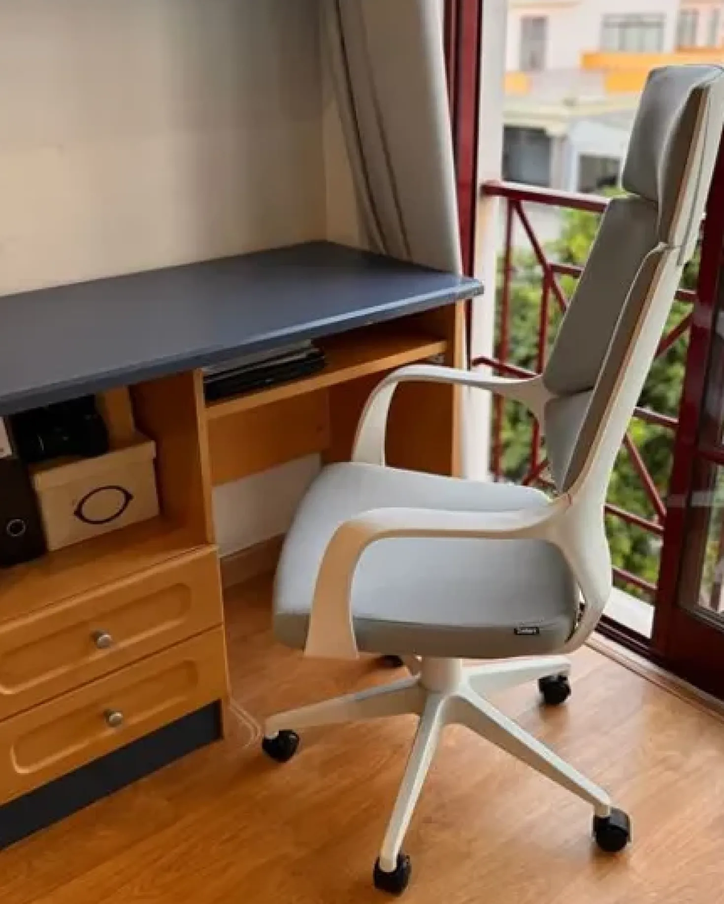 Sedia da ufficio DELIGHT II Grigio chiaro