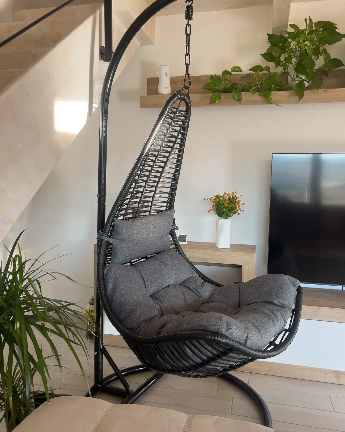 Sedia sospesa da fissare al soffitto ATRI II Rattan sintetico (PE) Nero