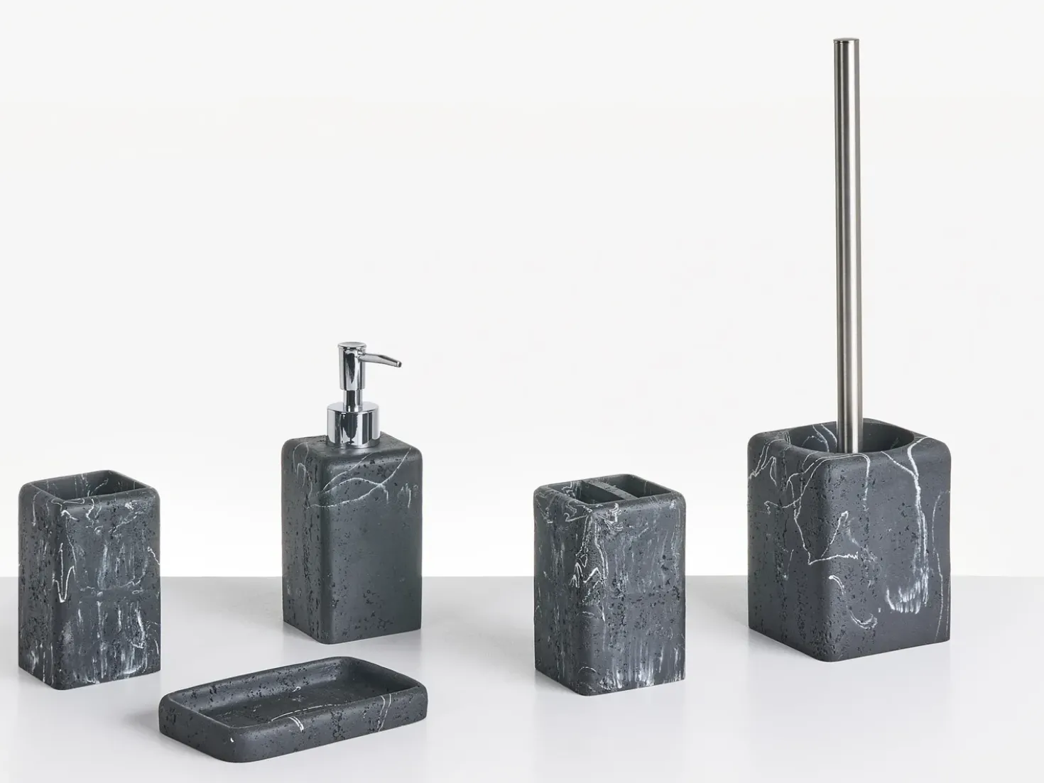 Set da 5 accessori per il bagno VILCANOTA Marmo nero