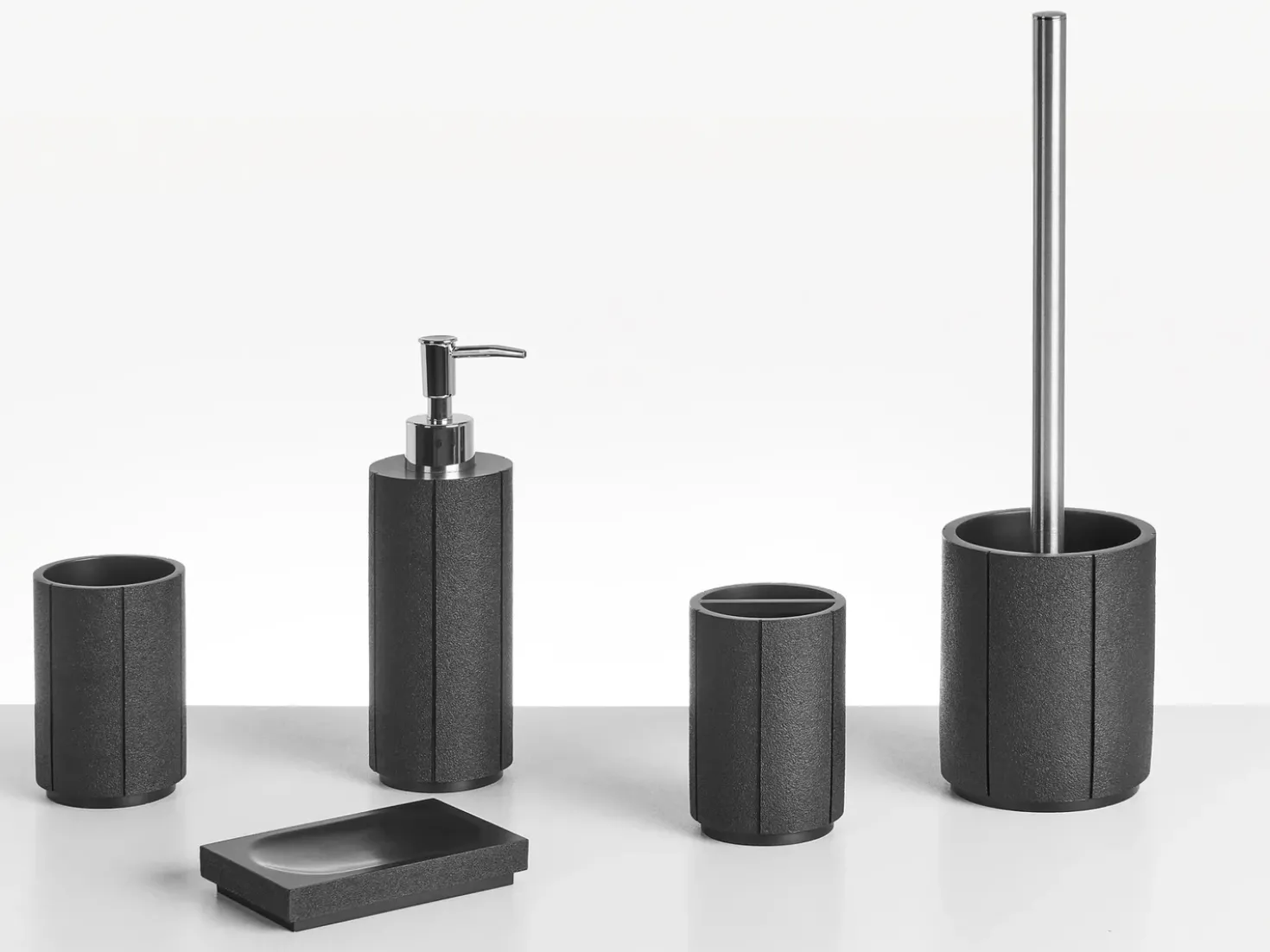 Set da 5 accessori per il bagno HUALLAGA Nero
