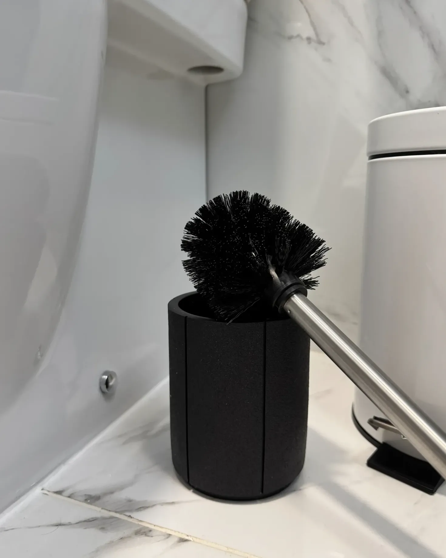 Set da 5 accessori per il bagno HUALLAGA Nero