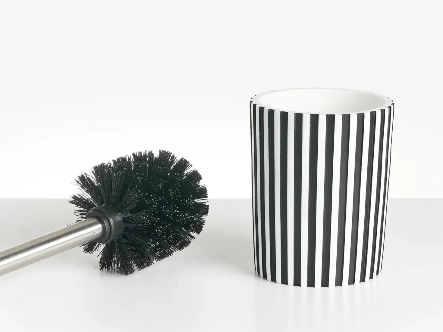 Set da 5 accessori per il bagno LIRCAY Nero/Bianco