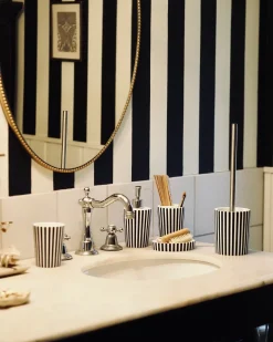 Set da 5 accessori per il bagno LIRCAY Nero/Bianco