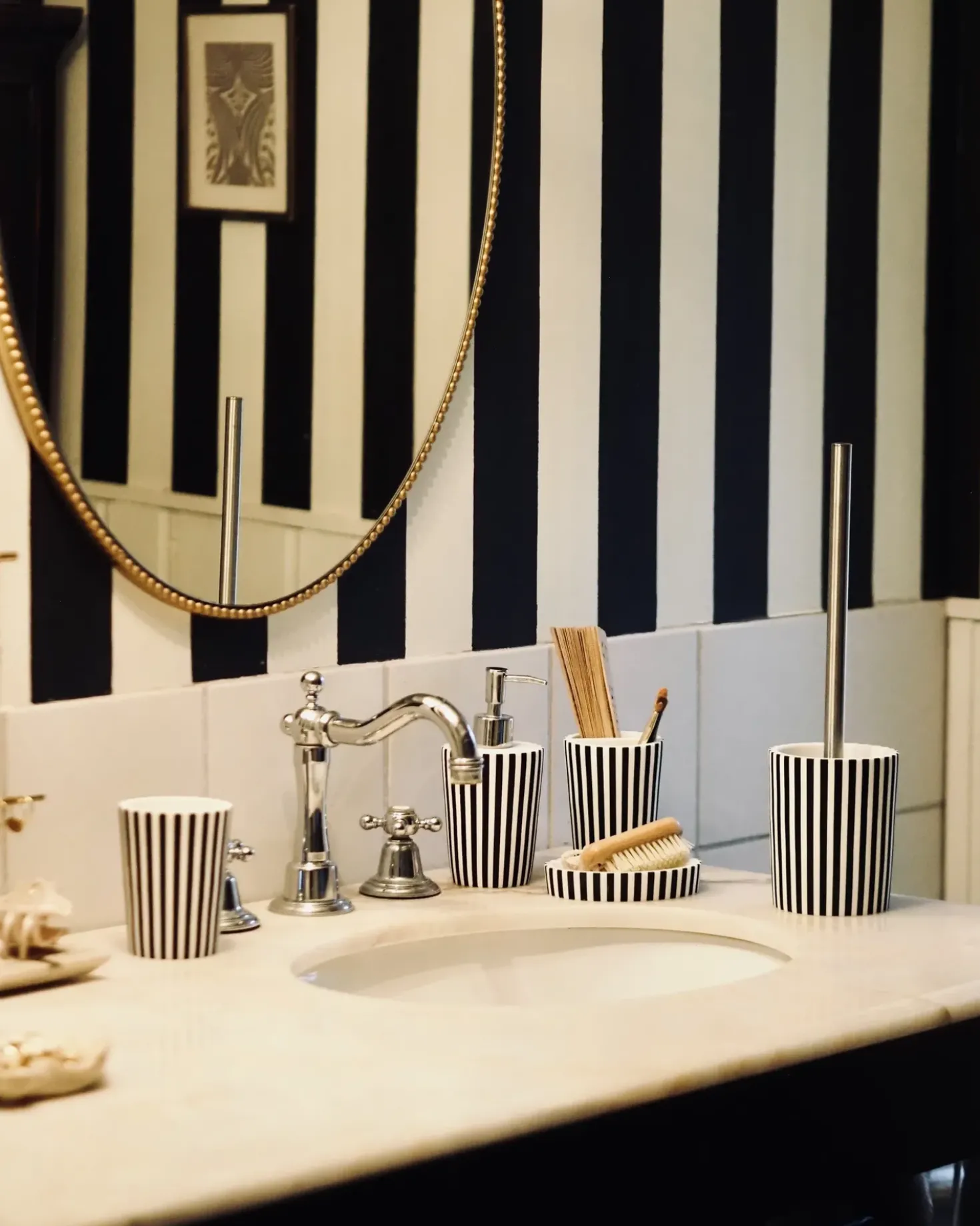 Set da 5 accessori per il bagno LIRCAY Nero/Bianco