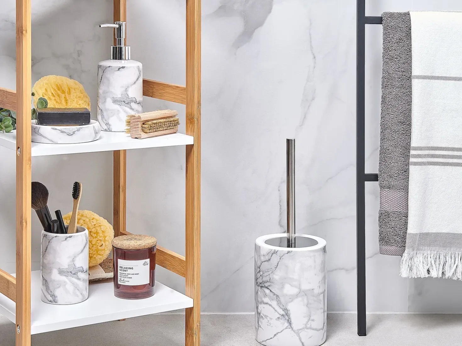 Set da 4 accessori per il bagno ARAUCO Ceramica Marmo bianco