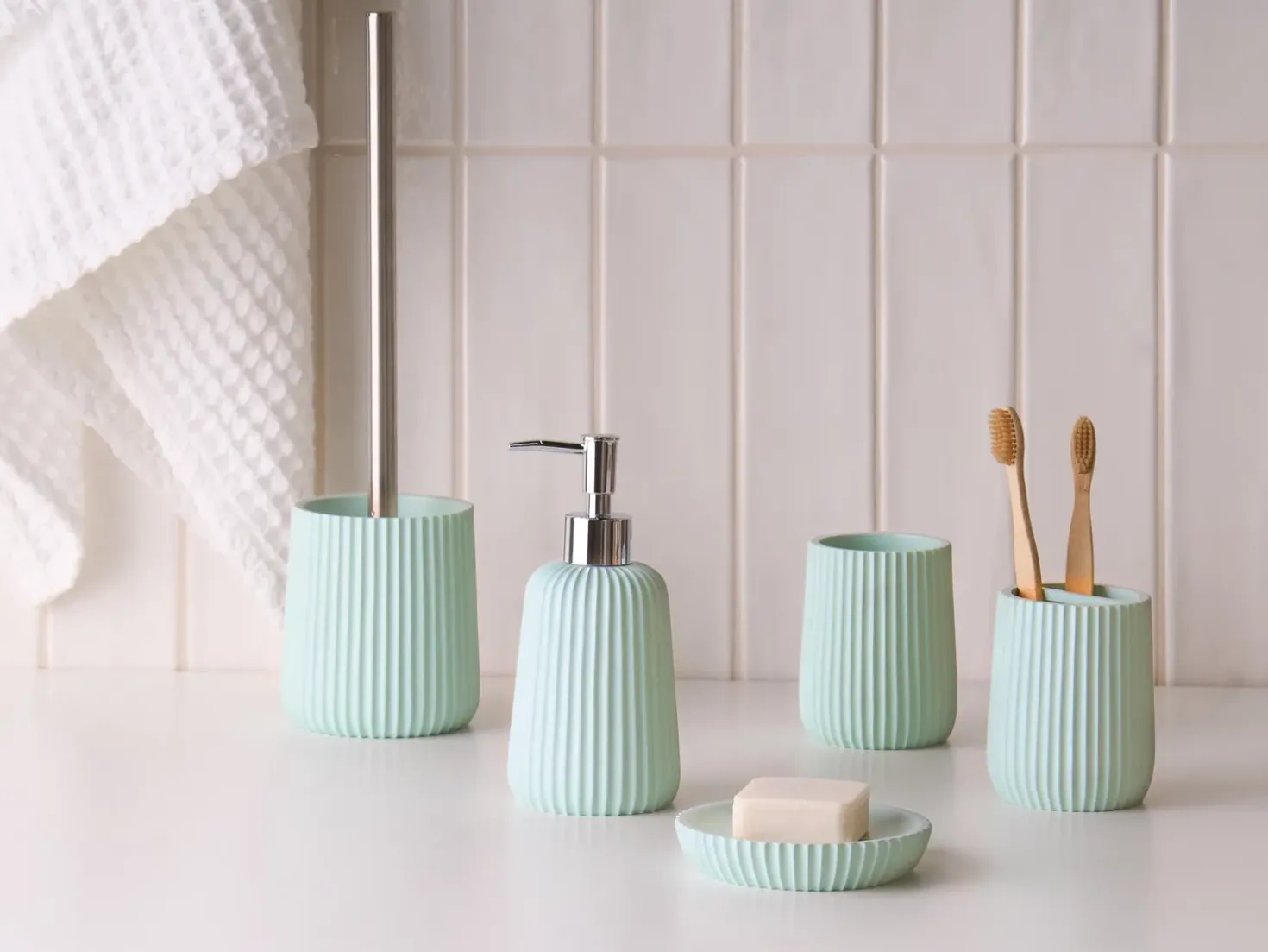 Set da 5 accessori per il bagno POZUZO Verde menta
