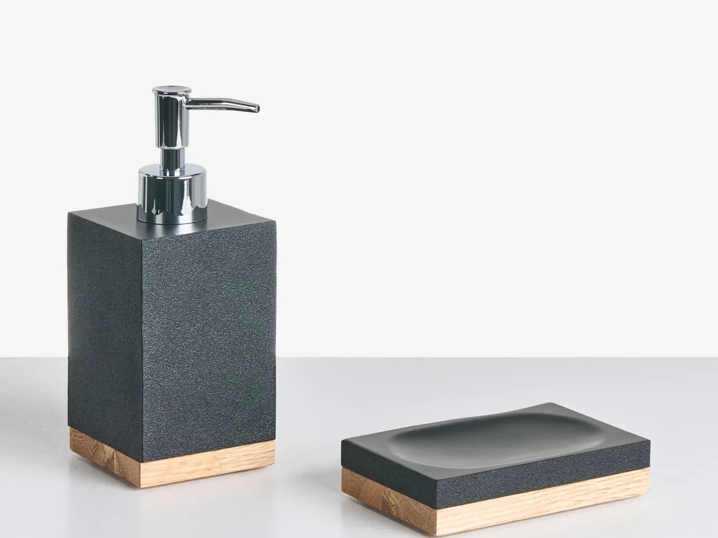 Set da 5 accessori per il bagno TAPICHE Nero