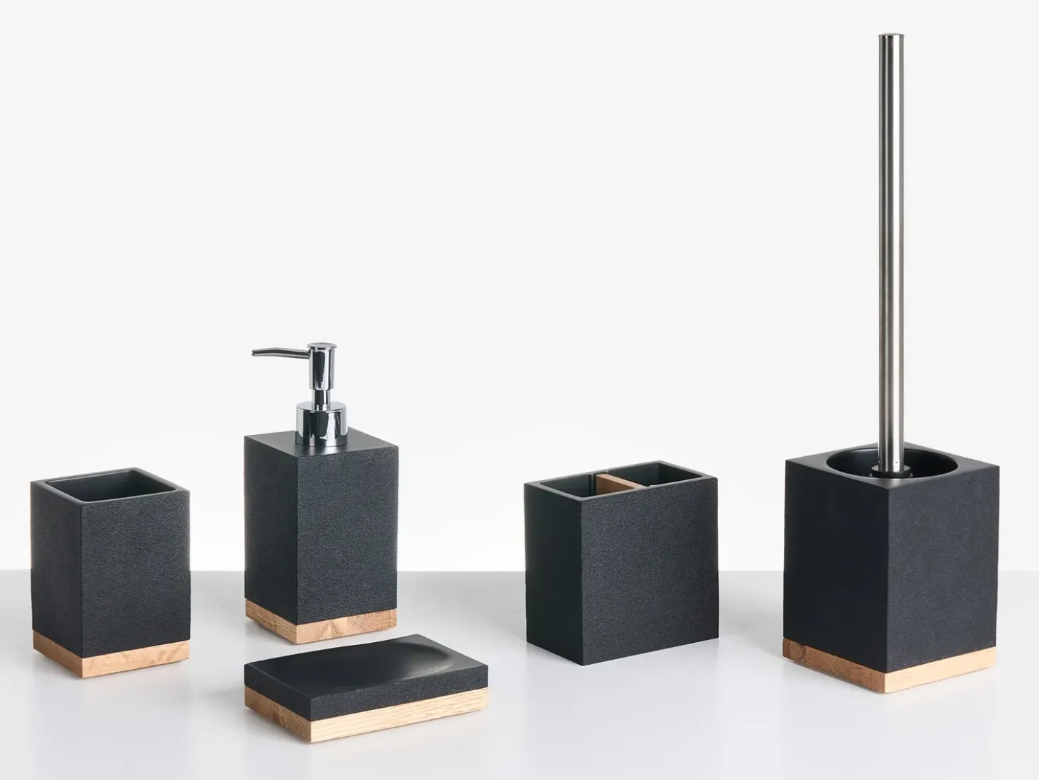Set da 5 accessori per il bagno TAPICHE Nero