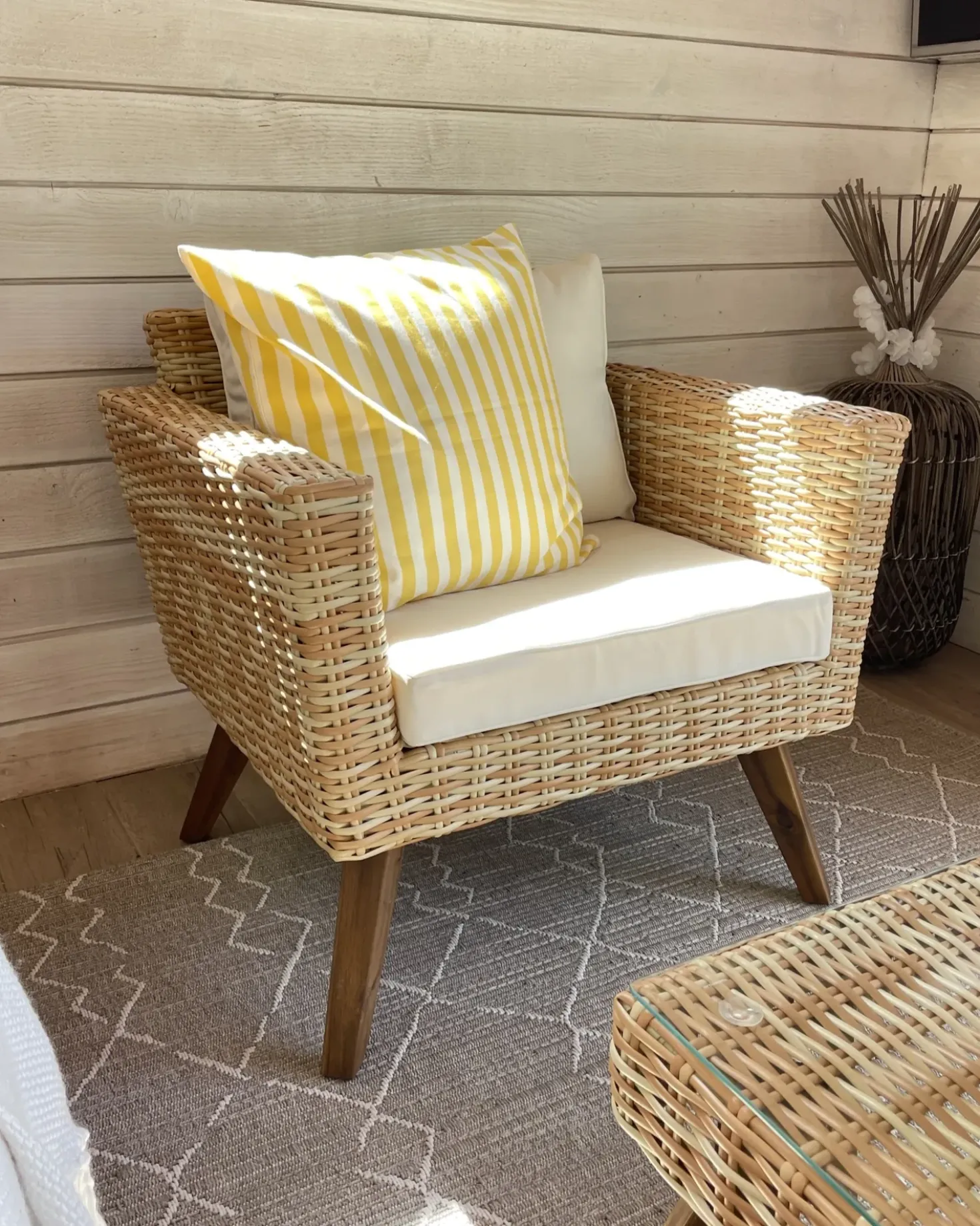 Set da giardino con tavolo 5 posti VITTORIA XL Rattan sintetico (PE) Bianco sporco