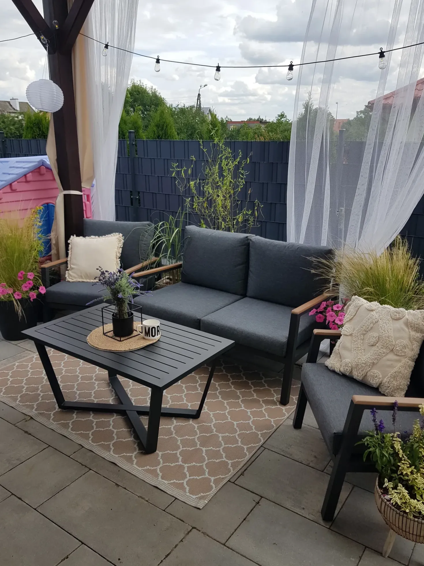Set da giardino con tavolo 4 posti DELIA Metallo Grigio