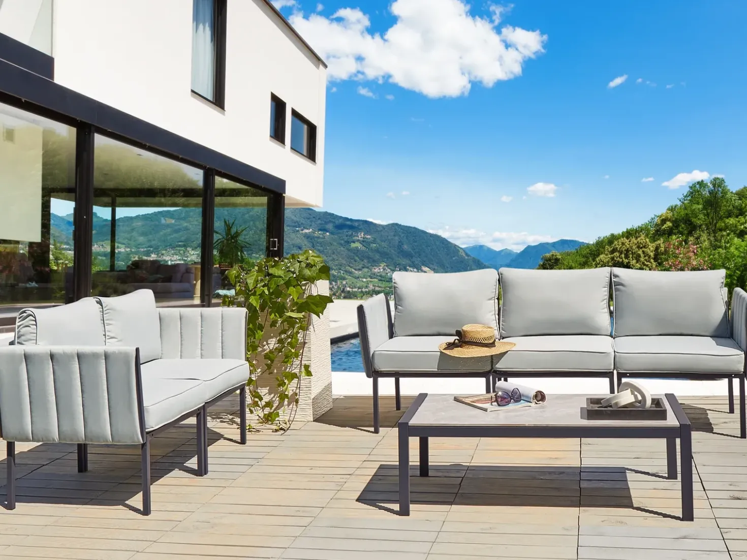 Set da giardino con tavolo 5 posti SKALA Metallo Grigio chiaro