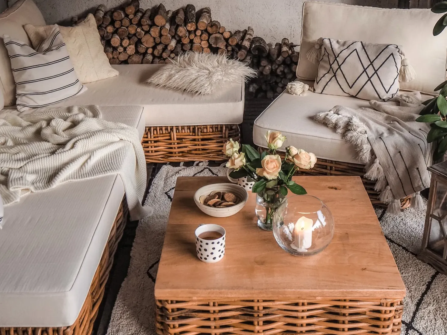 Set da giardino con tavolo 4 posti VARALLO Lato Sinistro Modulare Rattan Naturale