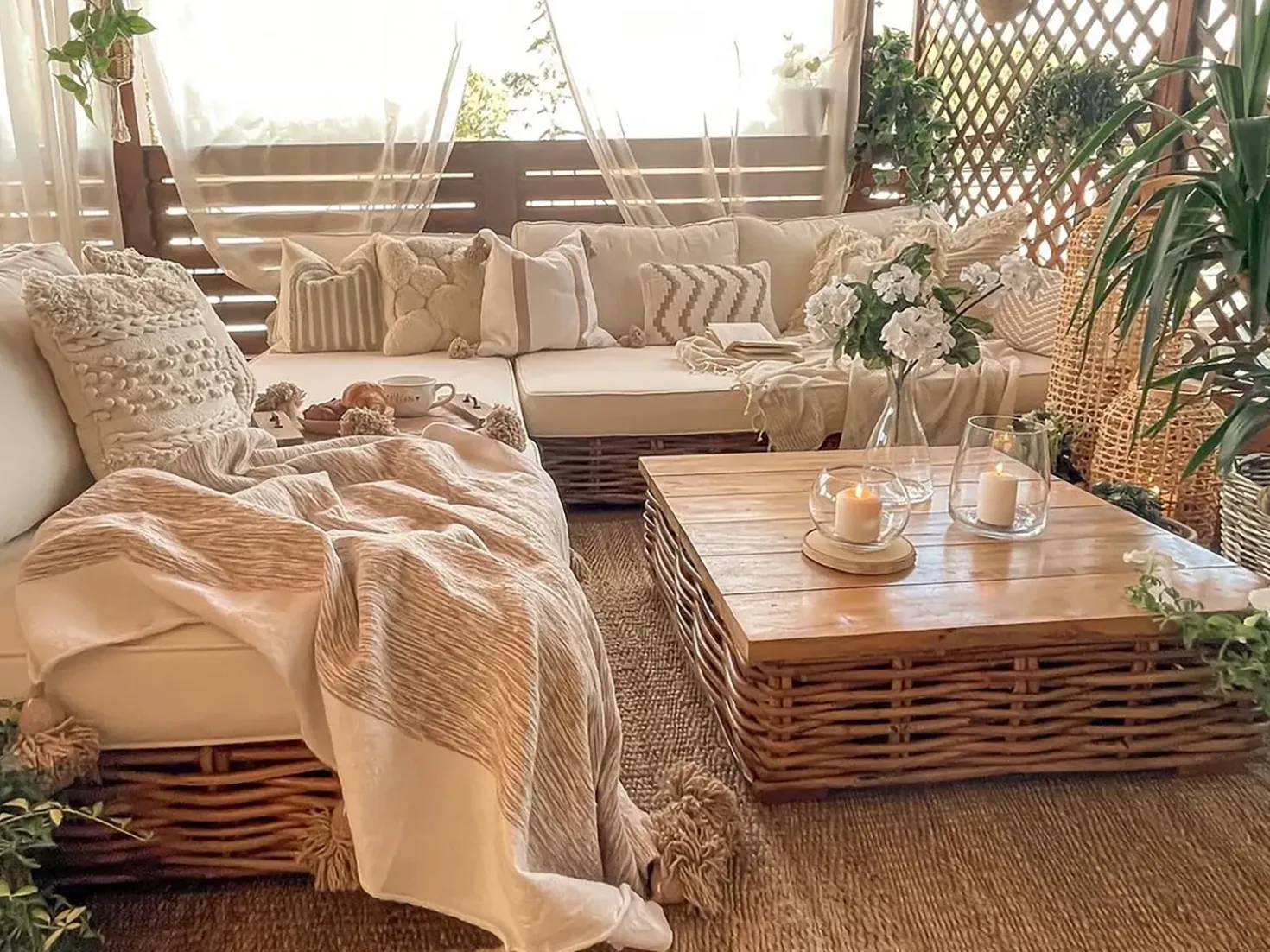 Set da giardino con tavolo 4 posti VARALLO Lato Sinistro Modulare Rattan Naturale