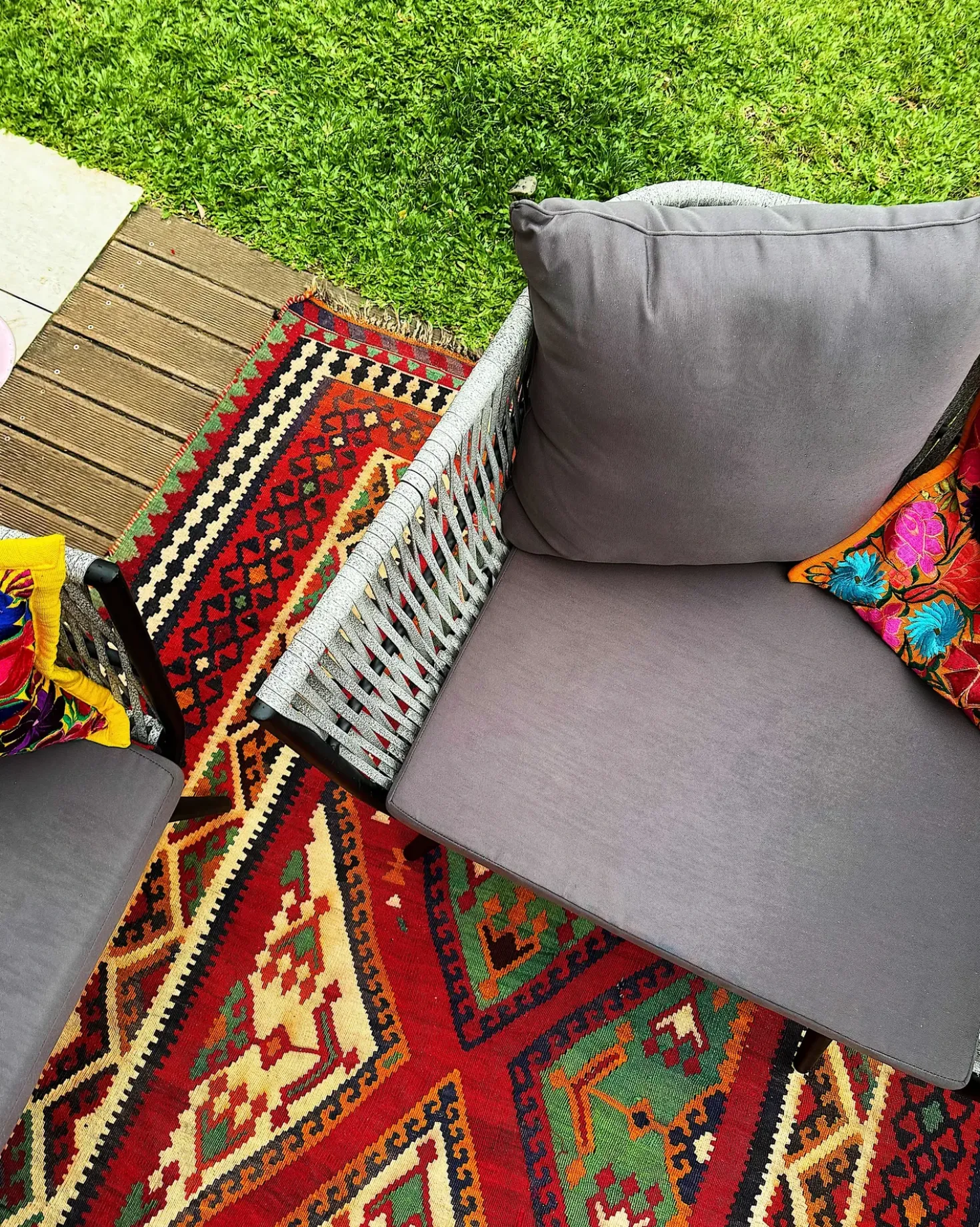 Set da giardino con tavolo 4 posti RAGUSA Rattan sintetico (PE) Grigio