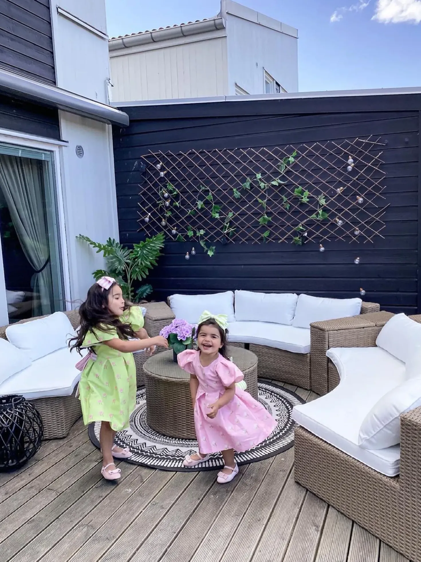 Set da giardino con tavolo 9 posti SEVERO Rattan sintetico (PE) Marrone