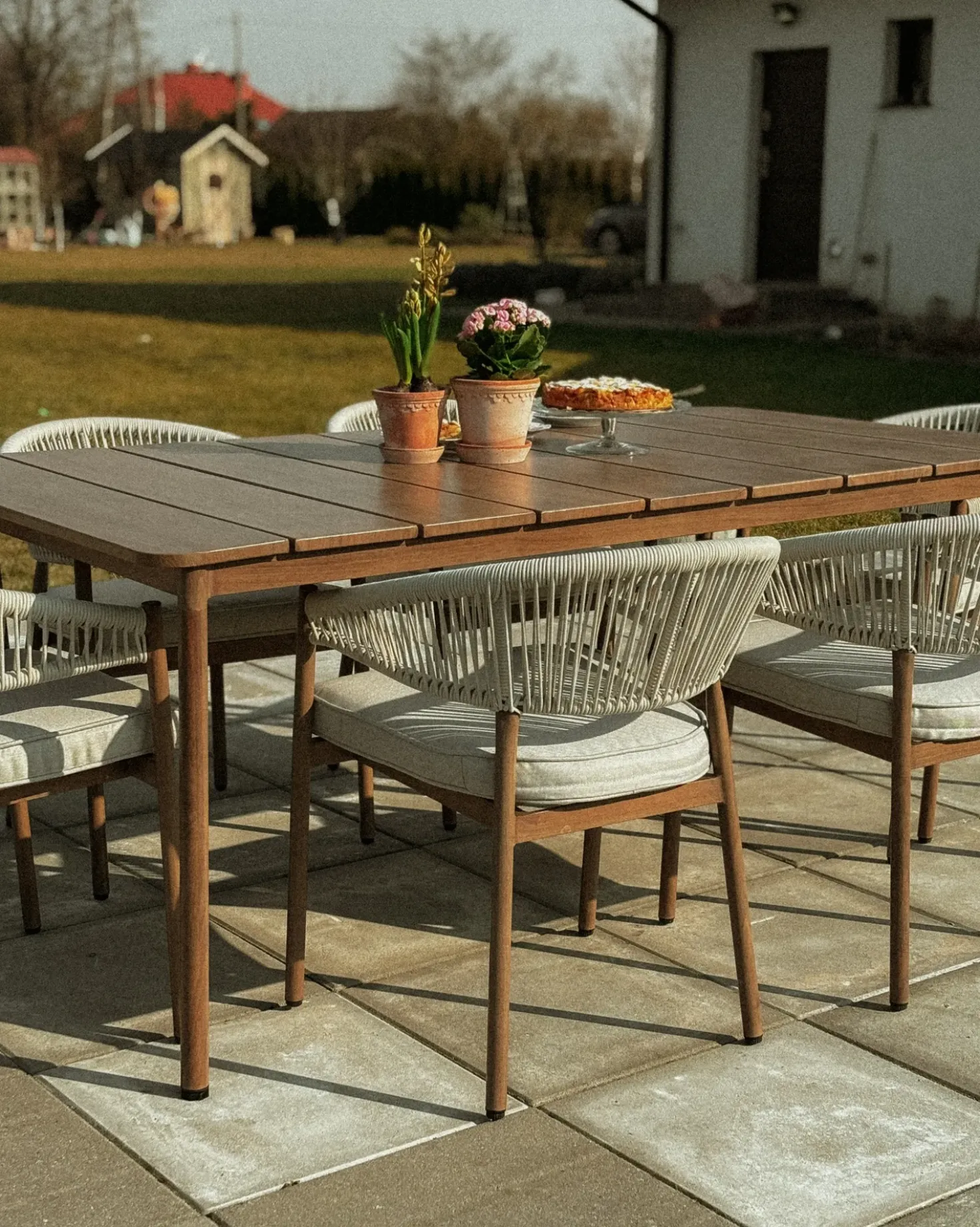 Set da pranzo da giardino 6 posti FLAVIA con cuscini Metallo Tortora