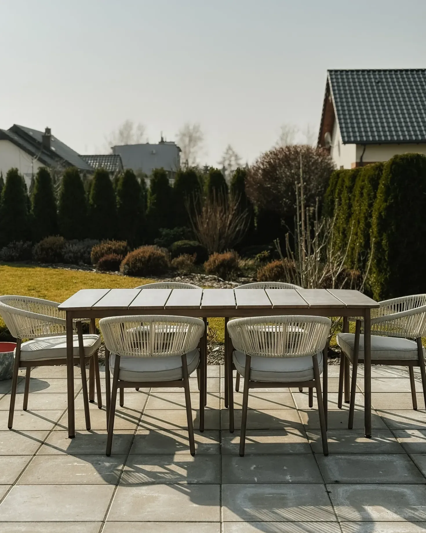 Set da pranzo da giardino 6 posti FLAVIA con cuscini Metallo Tortora