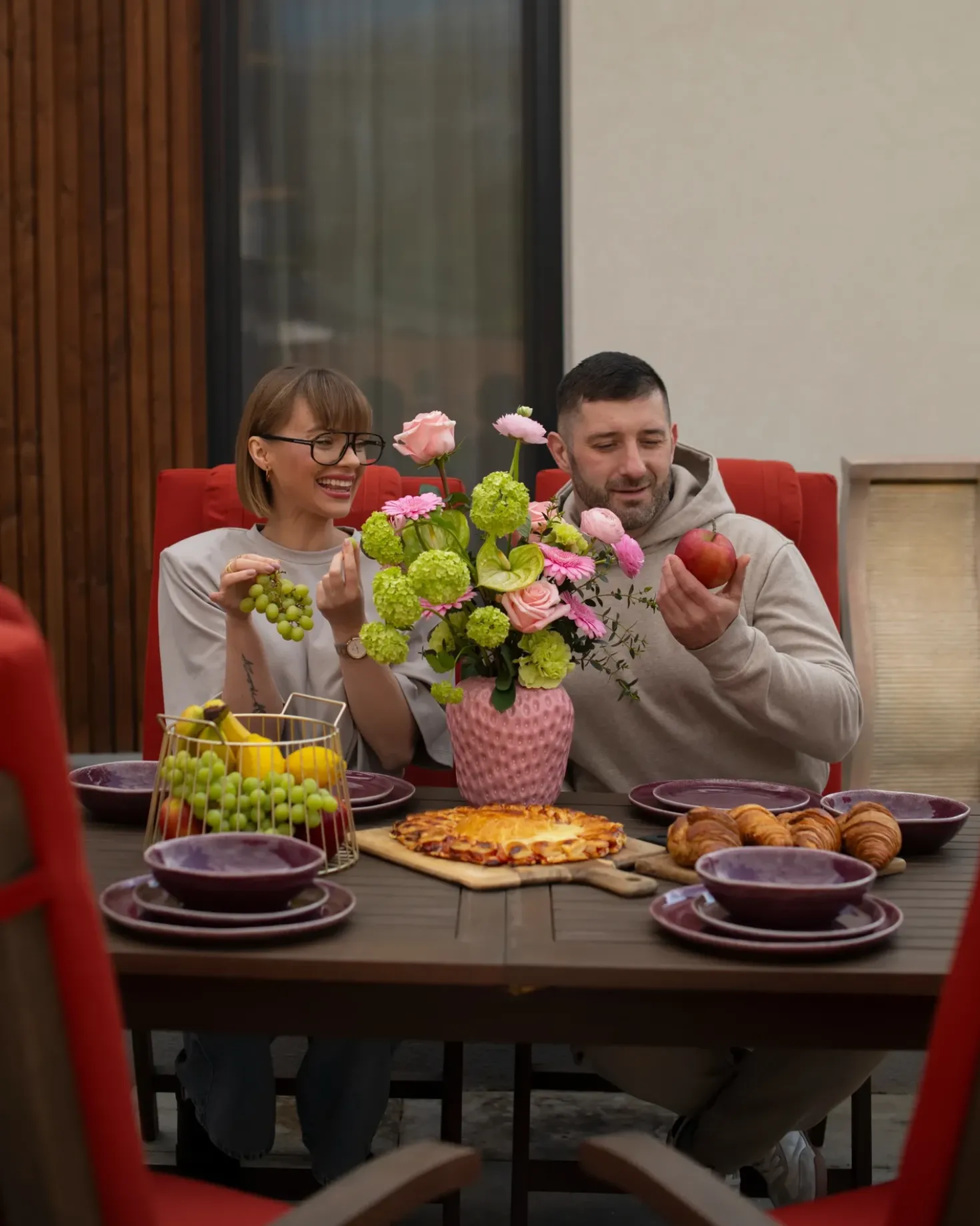Set da pranzo da giardino 6 posti AMANTEA PREMIUM Legno d'acacia Rosso