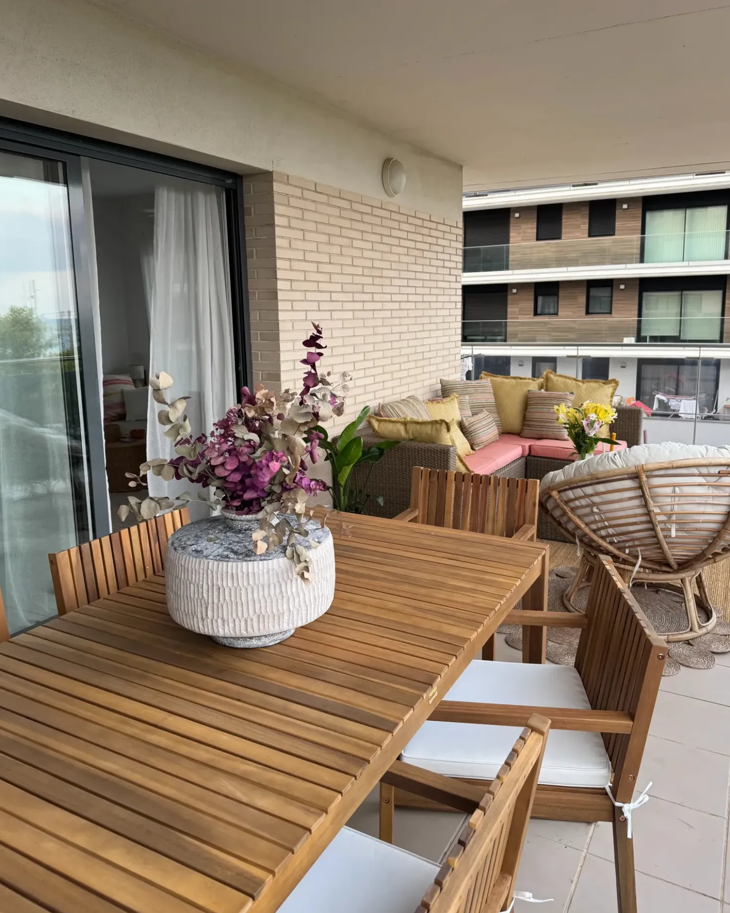 Set da pranzo da giardino con carrello 6 posti SASSARI II Legno di acacia certificato Marrone chiaro