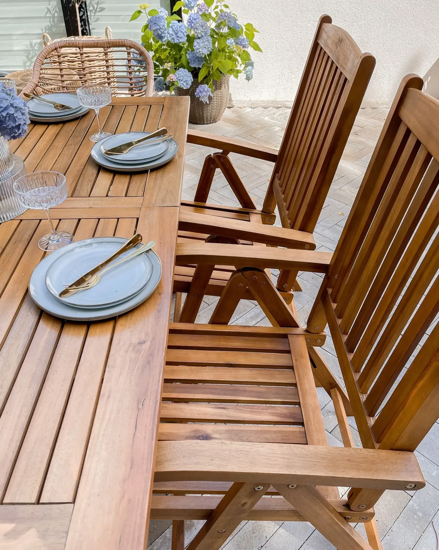 Set da pranzo da giardino 6 posti JAVA con Ombrellone (12 opzioni) Legno d'acacia Marrone chiaro