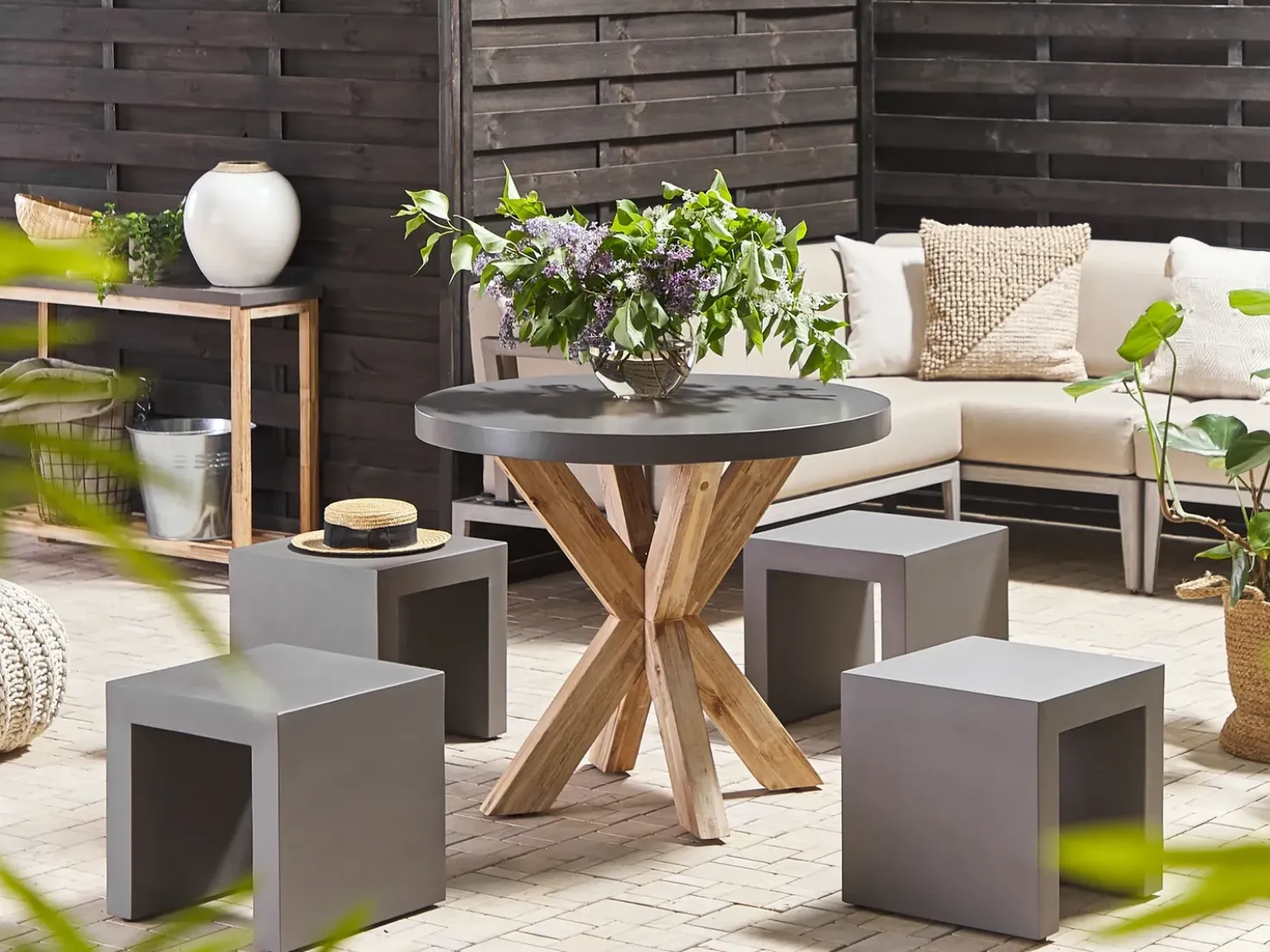 Set da pranzo da giardino con sgabelli 4 posti OLBIA/TARANTO Cemento Grigio