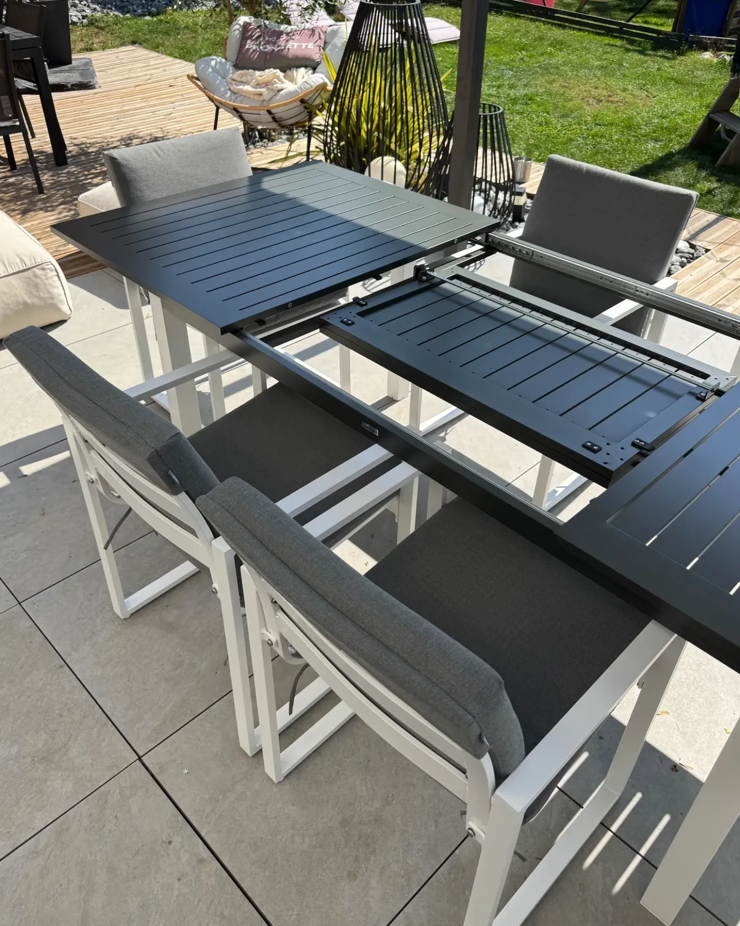 Set da pranzo da giardino 6 posti PANCOLE con cuscini Metallo Grigio